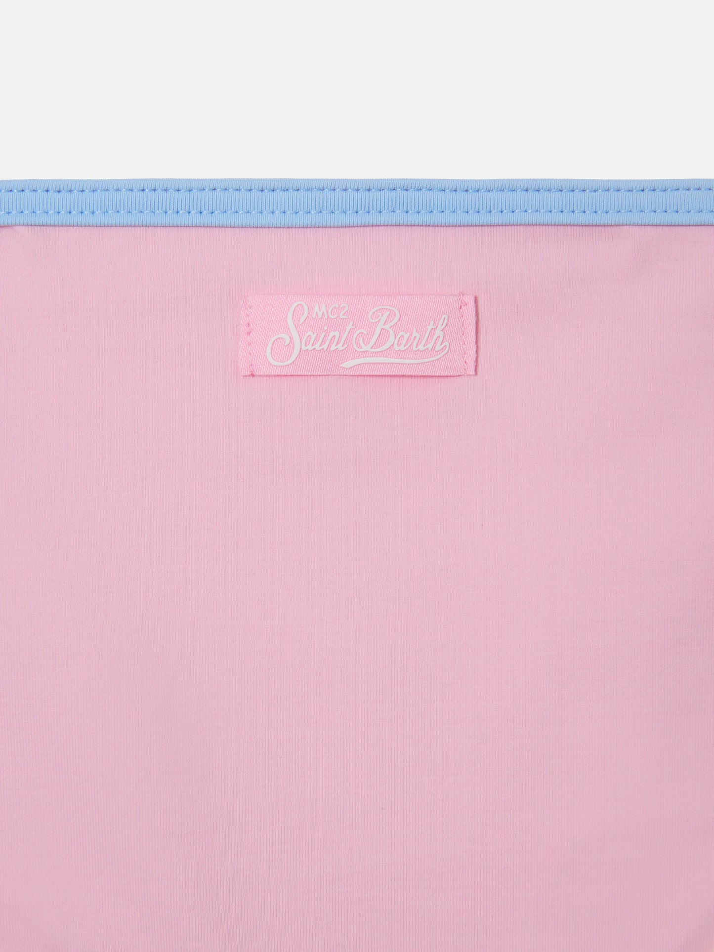 Bikini Jaiden String rosa con patch multicolor effetto spugna