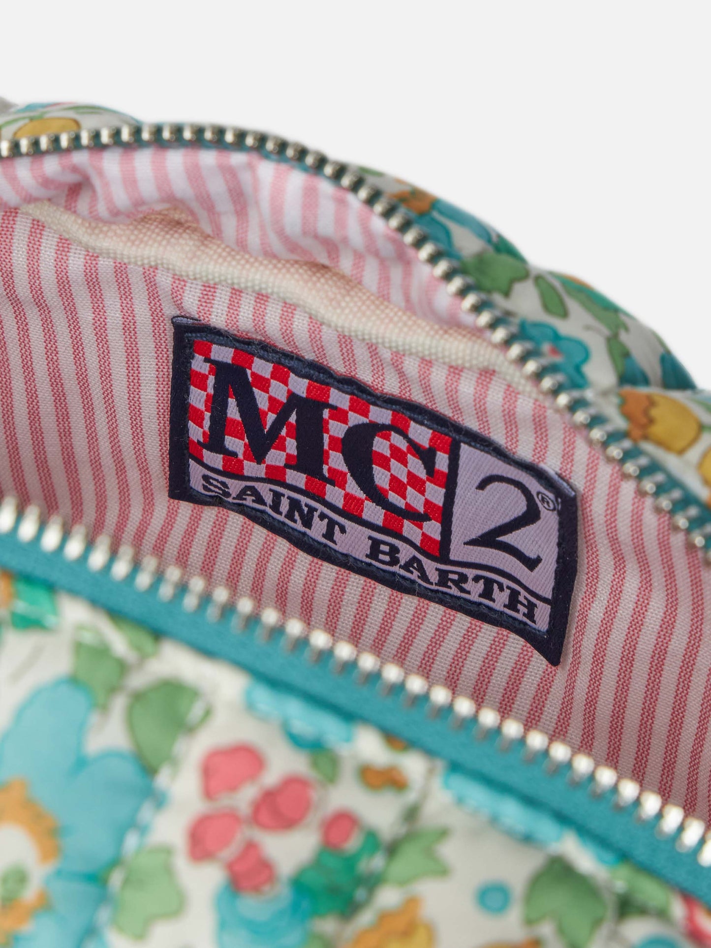 Betsy patch quilted Soft Pouch | HECHO CON LIBERTY FABRIC