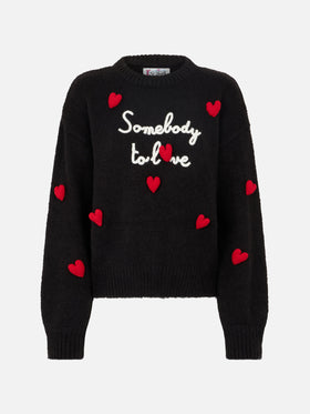 Woman boxy shape soft sweater with Somebody to Love embroidery and crochet hearts patch - MC2 Saint Barth