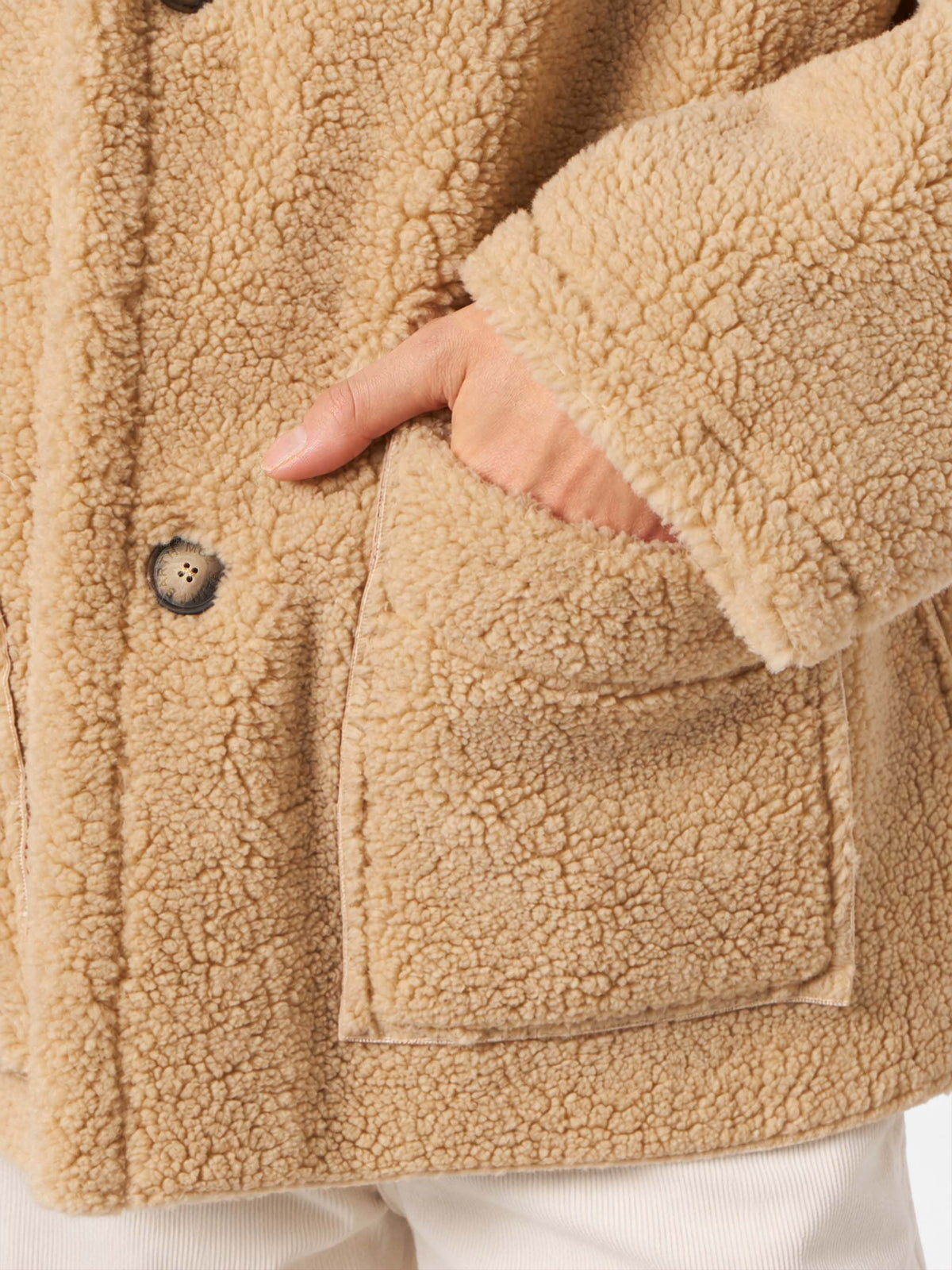 Abrigo reversible de shearling Dorys en beige con motivo étnico 