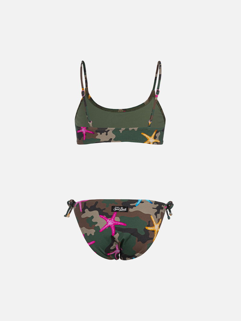 Bikini bralette per bambina Jaiden con stella marina su stampa mimetica