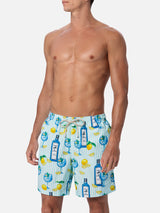 Man lightweight fabric swim-shorts Lighting with gin tonic print