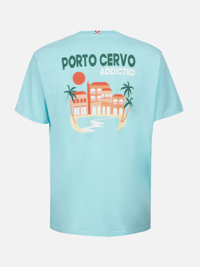 Herren-T-Shirt aus Baumwolle mit platziertem Porto Cervo Addicted-Postkartendruck