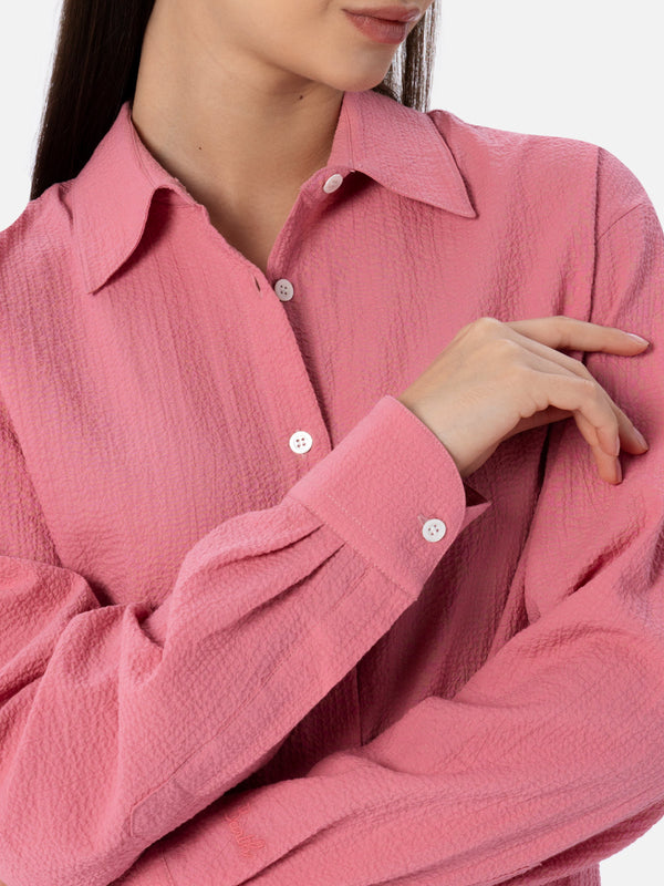 Woman pink seersucker shirt Aisha