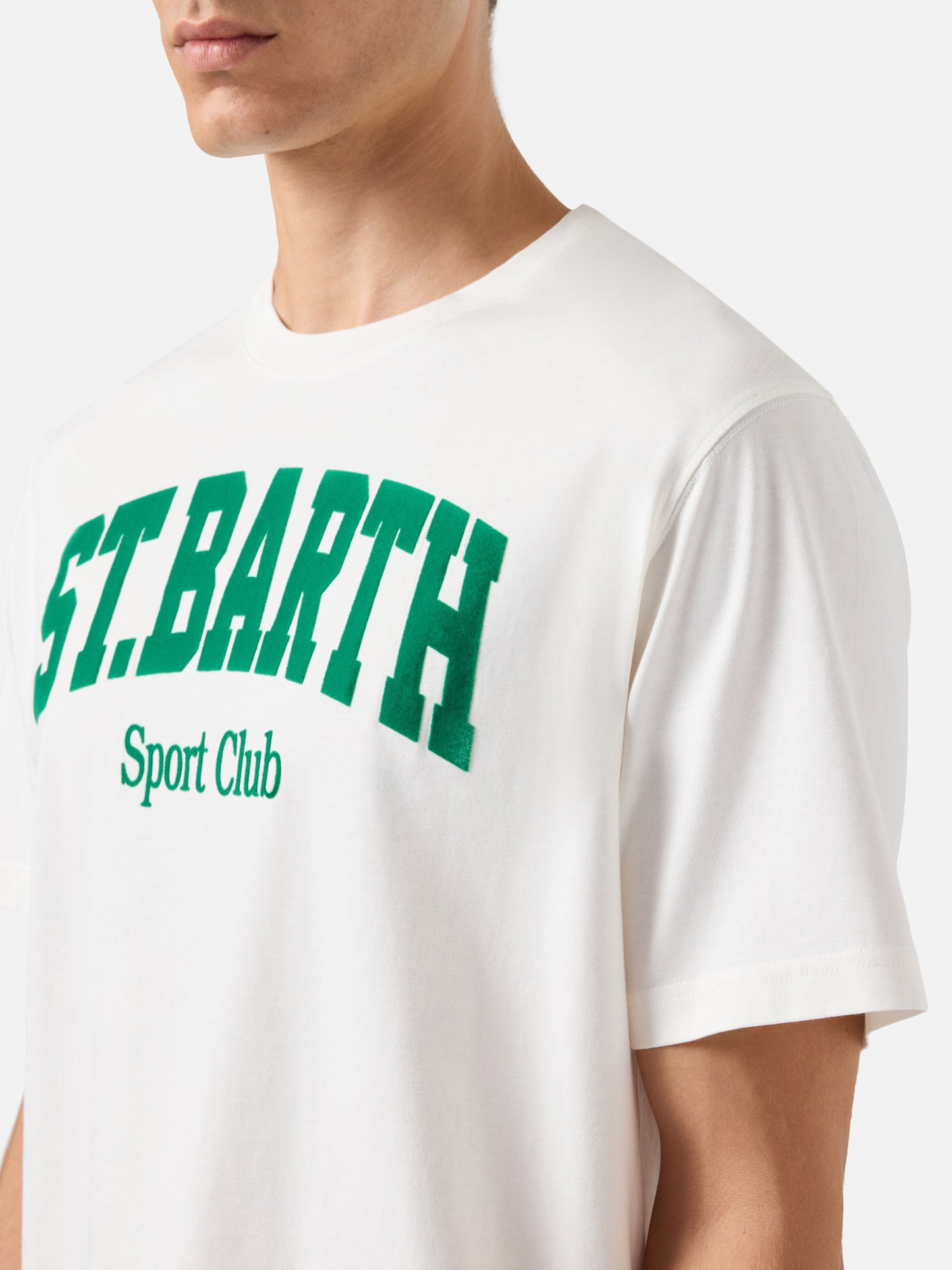 Winterliches Baumwoll-T-Shirt von Arnott mit Aufdruck des Sportvereins St. Barth.