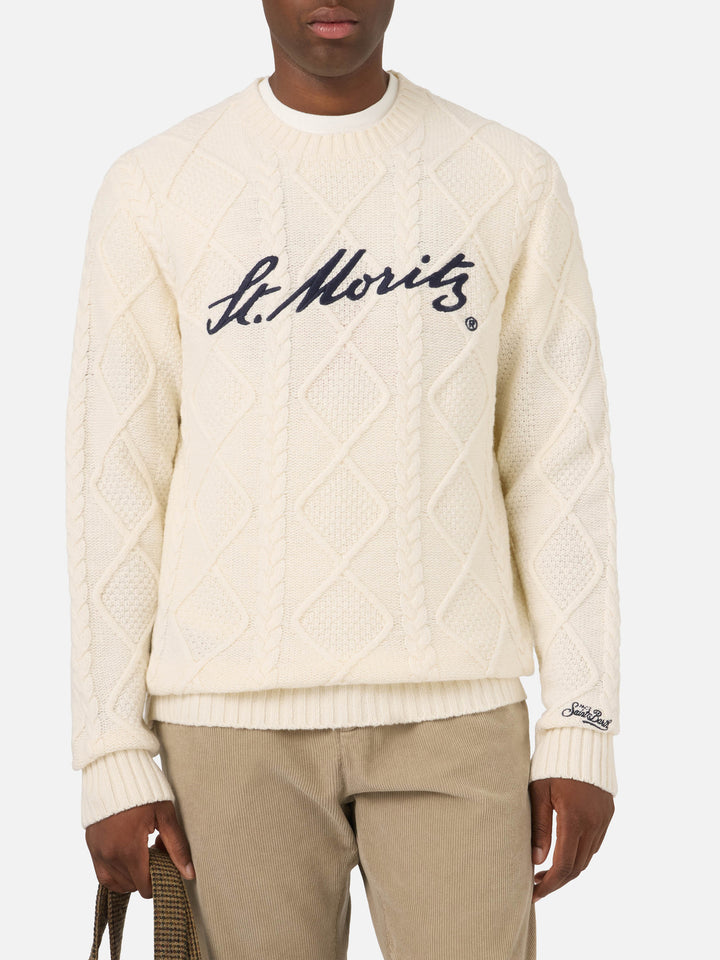 Pull à col rond en maille torsadée Cream avec broderie Bergen | Special edition 