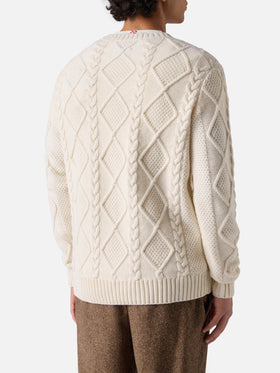 White crewneck sweater Bergen Tricot with Vacanze di Natale '83 embroidery