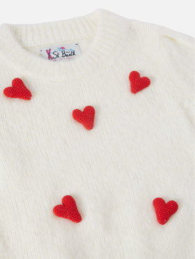 Brushed sweater Bloom Soft with crochet hearts appliqués