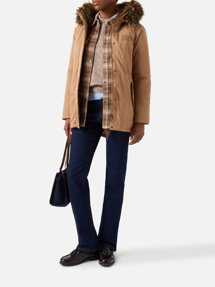 Parka Brenna beige in tessuto cerato di misto cotone con cappuccio in effetto pelliccia