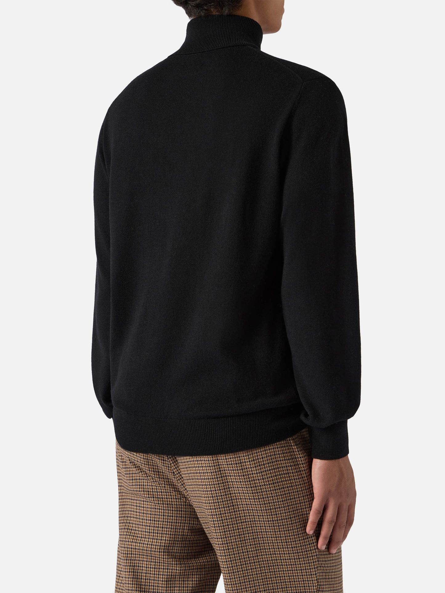 Dolcevita Bond in lana merino e cashmere nero