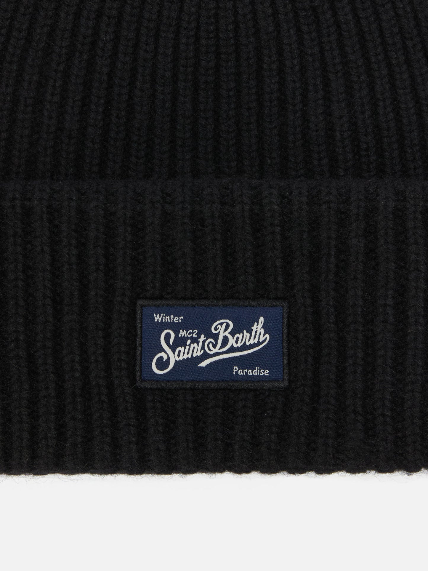 Berretto nero a coste Berry con patch Saint Barth


