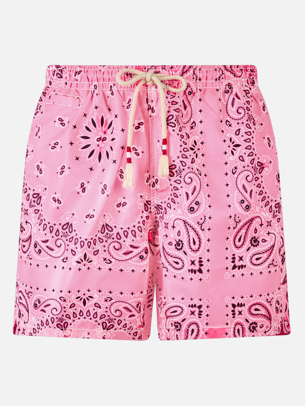 Herren-Badeshorts mit rosa Bandana-Aufdruck