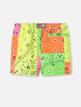 Costume da bagno da bambino con stampa bandana multicolore fluo