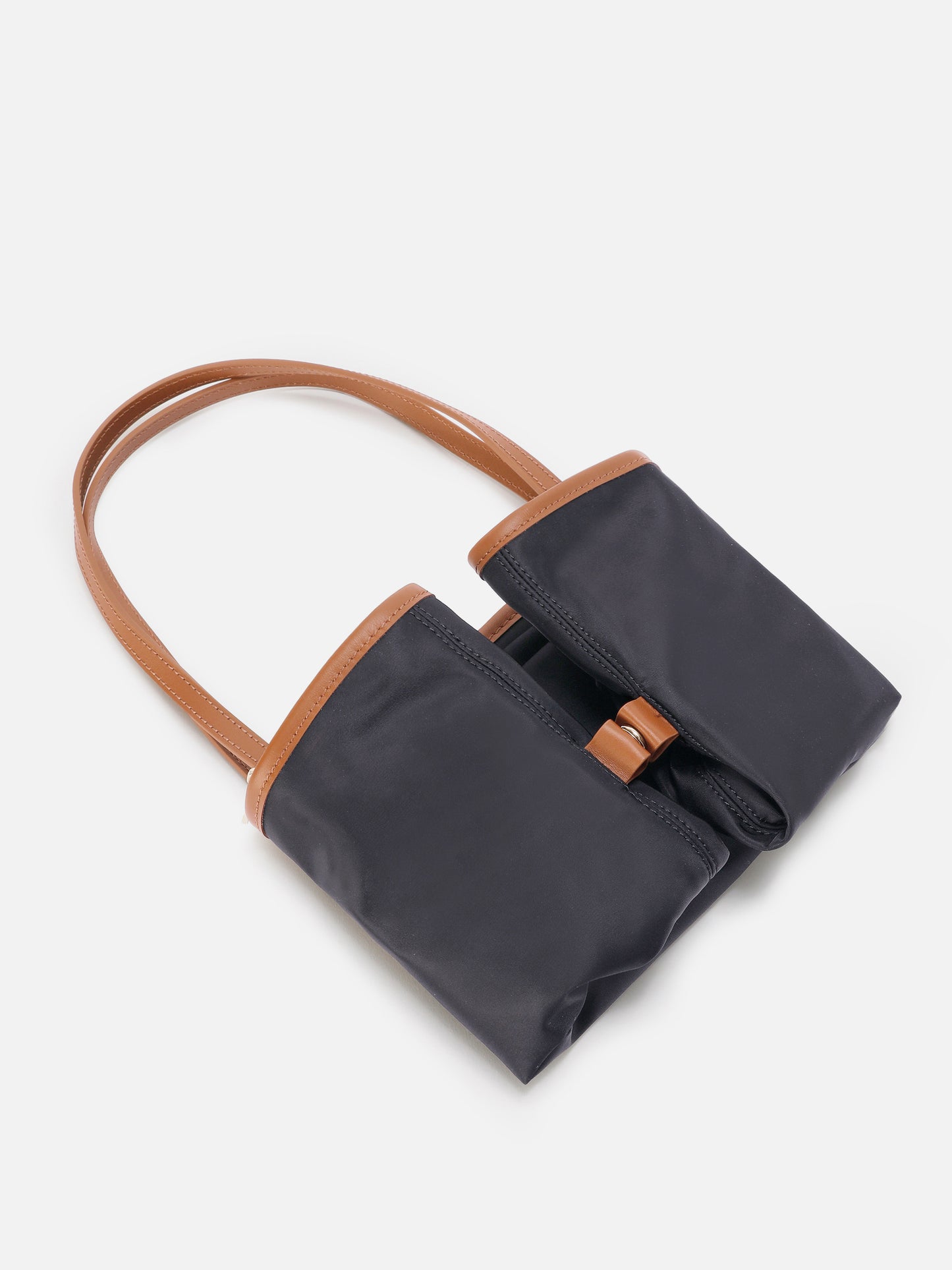 Borsa City nera regular in nylon