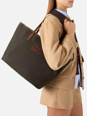 Borsa Large City verde militare in tessuto cerato con ricamo logo