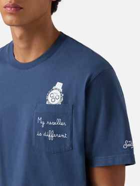 Connor Baumwoll-T-Shirt in Blau mit „Mein Wiederverkäufer ist ein anderer“-Taschenstickerei