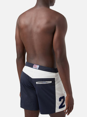 Herren-Badeshorts mit Bändern und Aufnäher