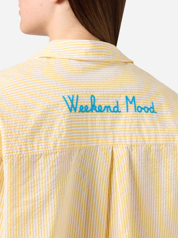 Camicia Cristal in seersucker a righe gialle con ricamo Weekend Mood
