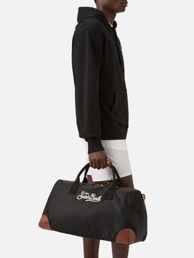 Borsone Daily in nylon nero con logo ricamato