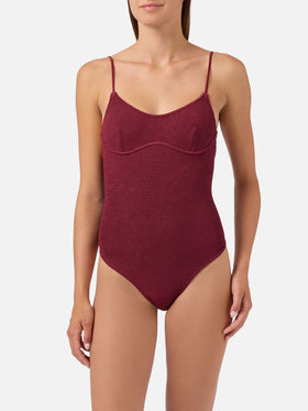 Bañador de una pieza Dara en tejido crinkle color burdeos 