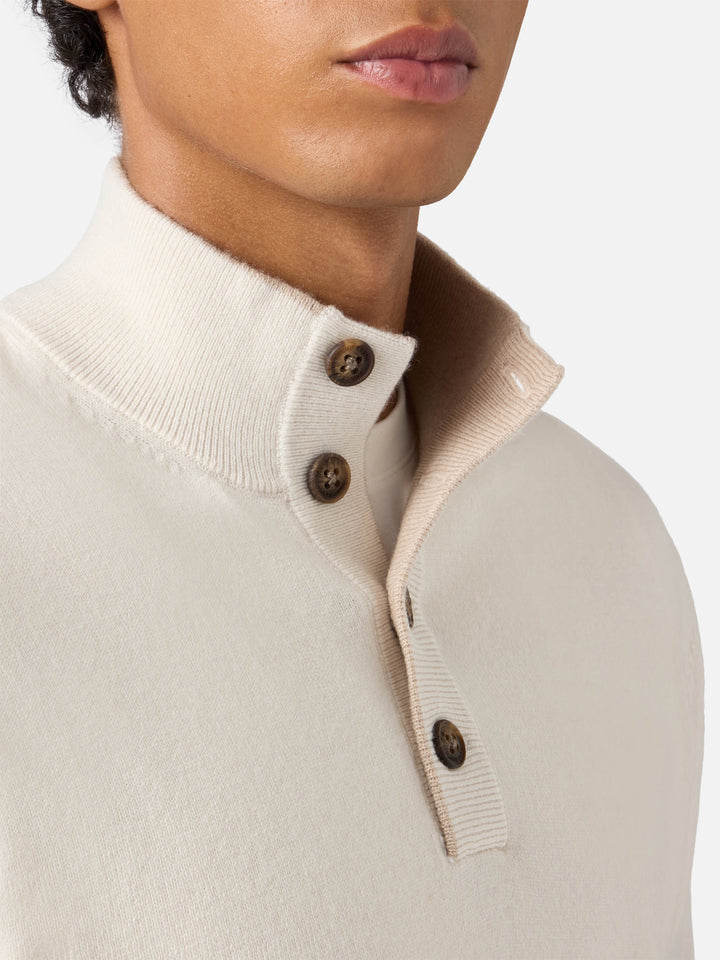 Maglione mezzocollo con zip in lana merino e cashmere bianco