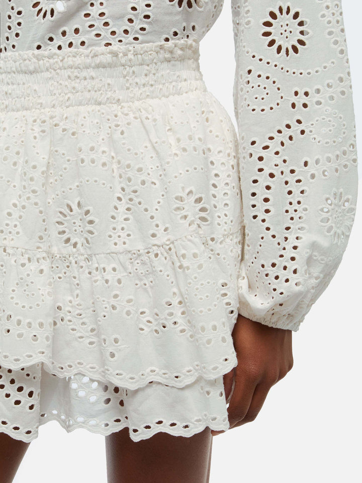 Eivissa ruffled mini skirt in white Sangallo lace