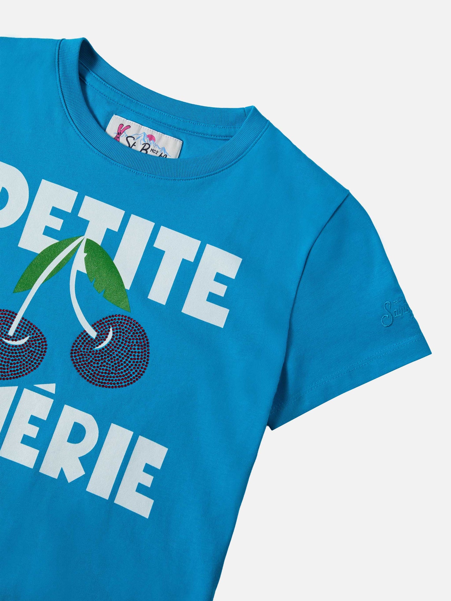 T-shirt in cotone pesante Elly con ciliegie in strass