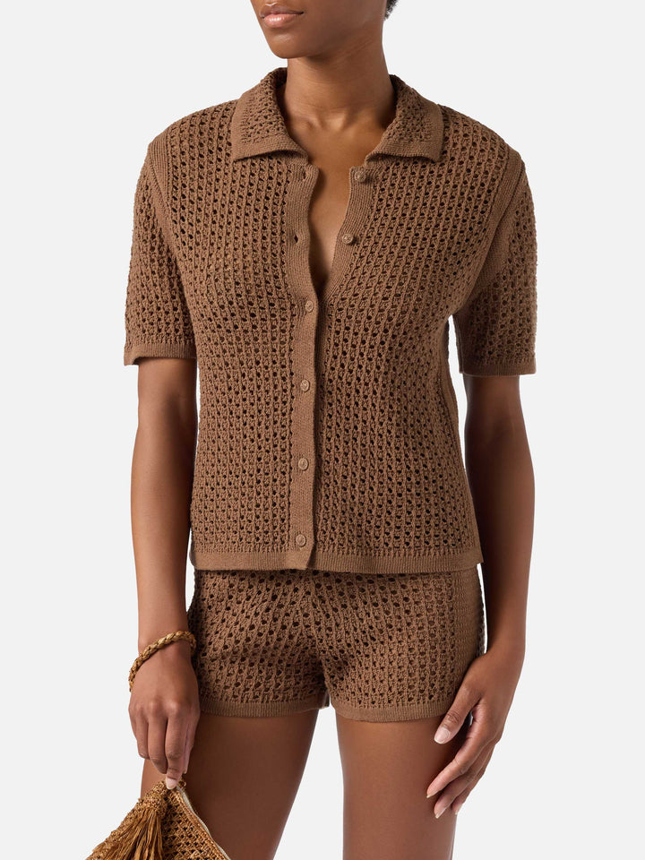 Cardigan Elowen in crochet marrone