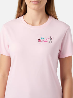 Emilie Baumwoll-T-Shirt in Rosa mit „Ski you later“-Stickerei