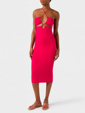 Abito fucsia con taglio longuette