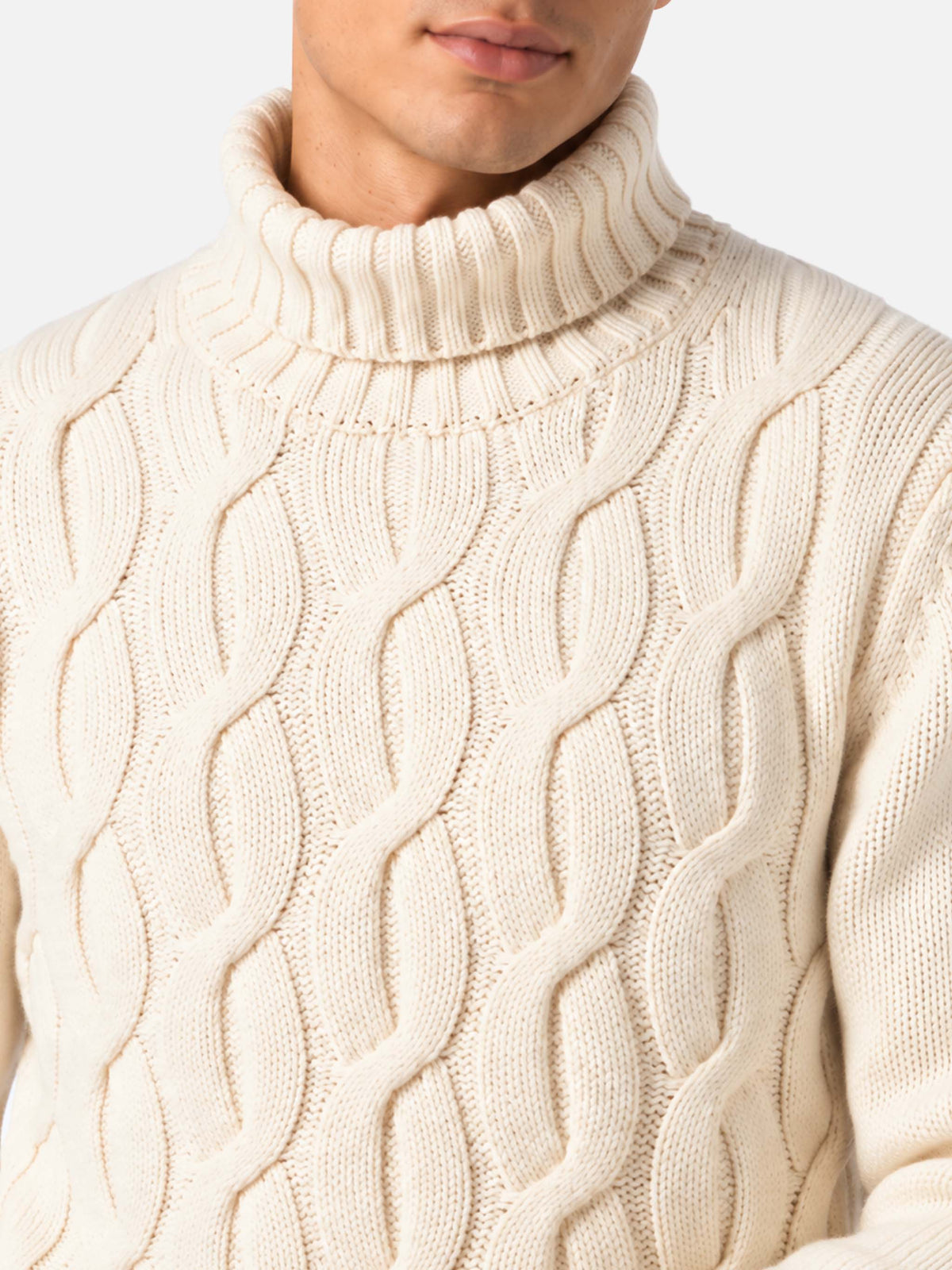 Maglia Fisherman in misto cashmere panna lavorazione trecce