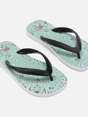 Flip rubber slip-on slides with bandana print