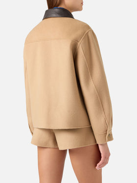 Beige Jacke aus Glacienne-Wollmischung mit Logo-Patch 