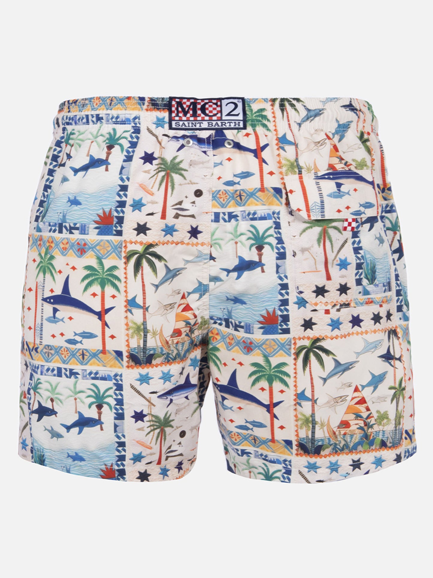 Gustavia Badeshorts in Mittellänge mit Hai-Print | KI-GEMEINSAM ENTWICKELTES DESIGN VON RICKDICK – ENTWICKELT VON RED-EYE