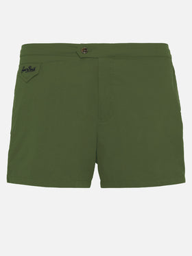 Harrys – figurbetonte Badeshorts in Militärgrün