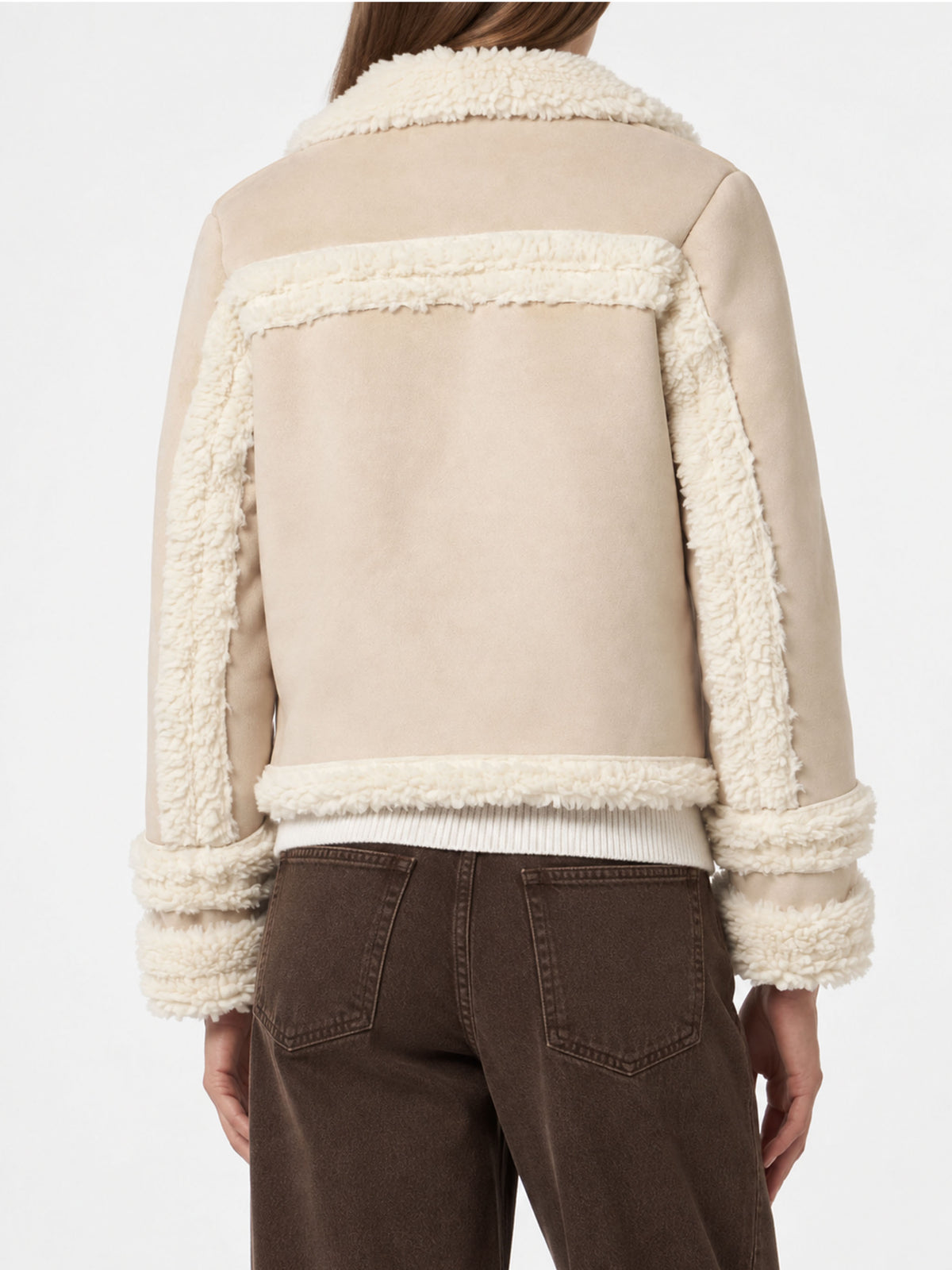 Hella beigefarbene Jacke in Shearling-Optik 