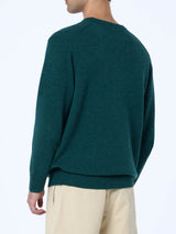 Man green sweater Heron with jacquard print basset hound