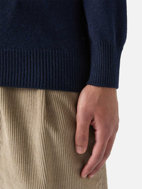 Marineblauer Heron-Rundhalsausschnitt mit Grand-Slam-Stickerei