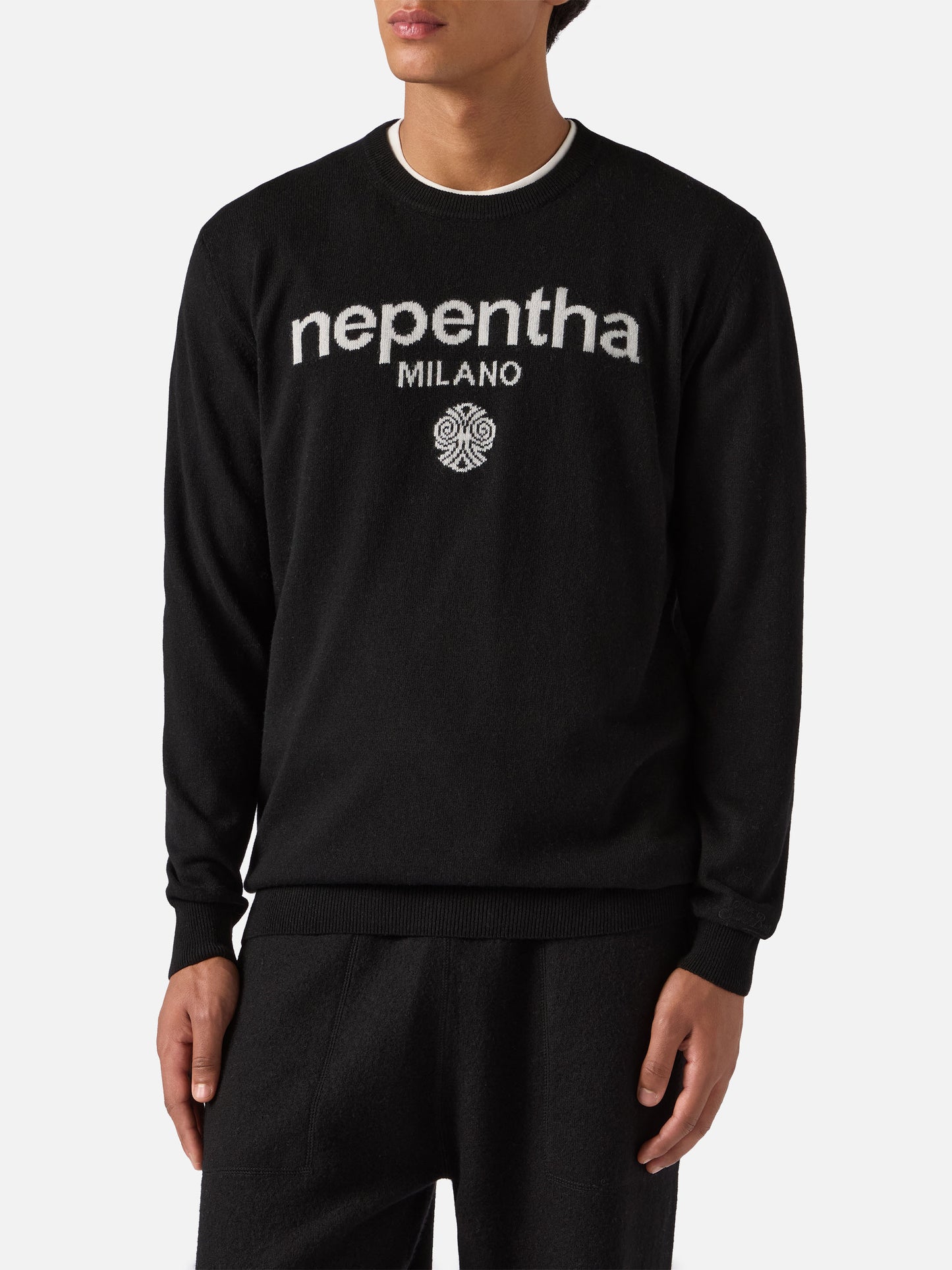 Heron Light Pullover mit Nepentha-Jacquardmuster | NEPENTHA SONDEREDITION