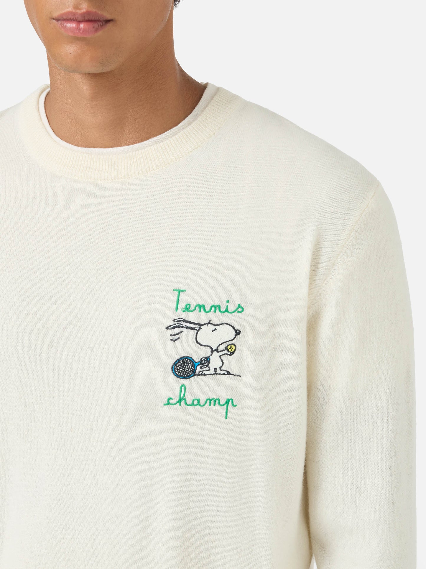 Rundhalspullover Heron mit Snoopy-Tennis-Champion-Stickerei | SNOOPY PEANUTS SPECIAL EDITION 