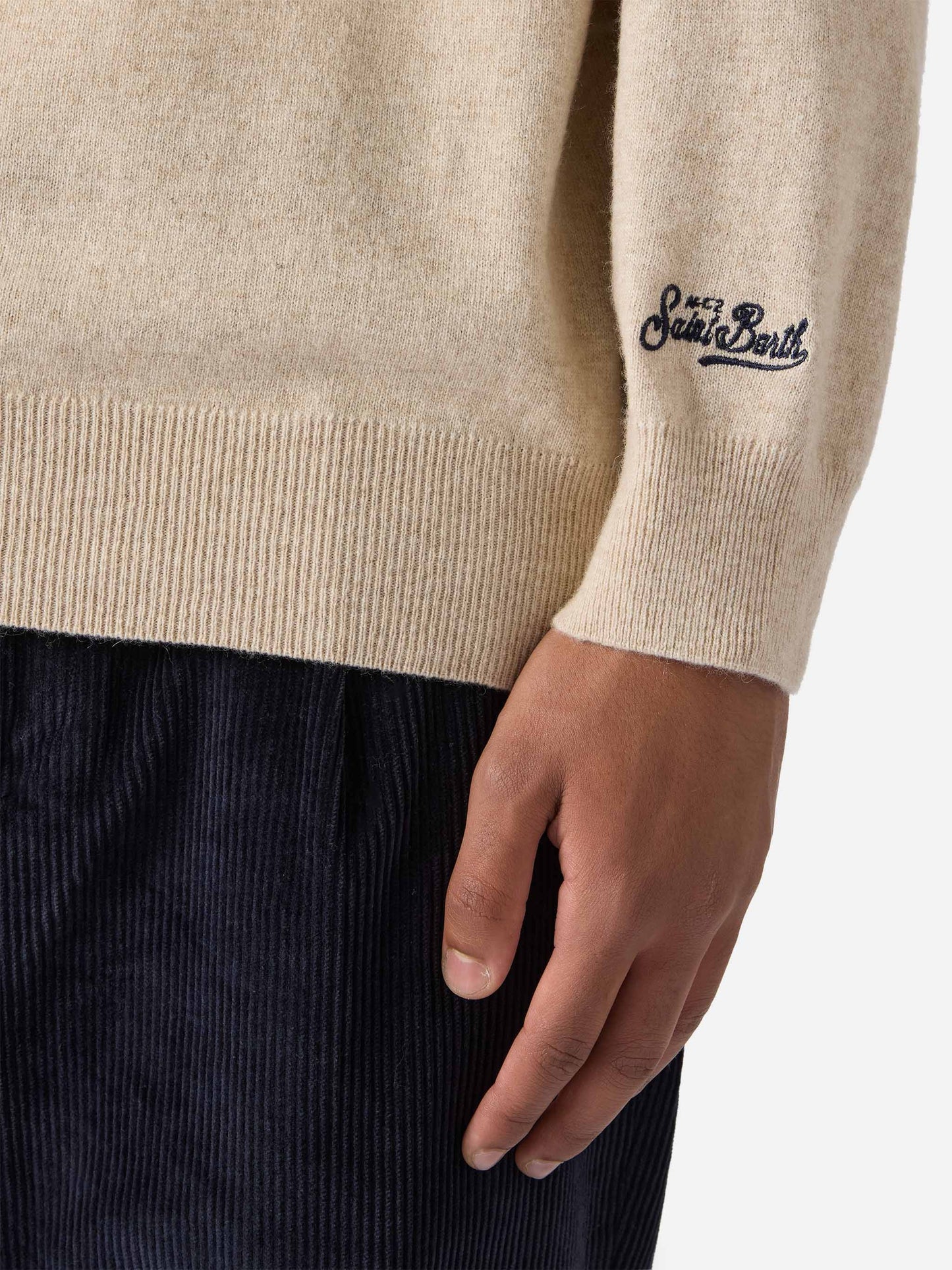 Crewneck Heron Light with La cugina del tortellino, la Gnocca! embroidery | VACANZE DI NATALE SPECIAL EDITION