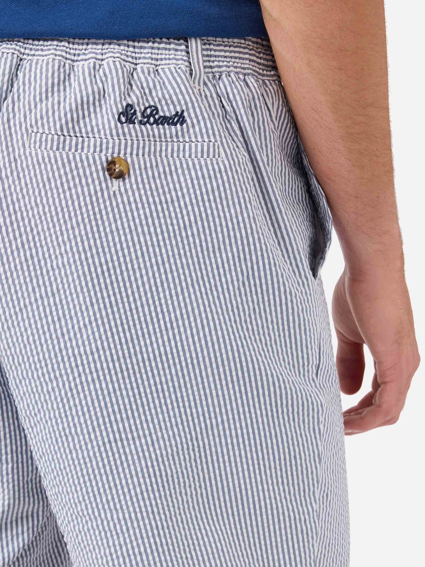 Marineblaue Ischia-Bermudashorts aus gestreiftem Seersucker 