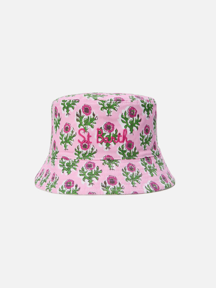 Reversible bucket hat in boho floral print and white terry cloth