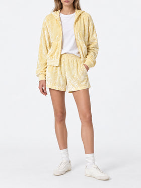 Short pull-up Cate en chenille jaune clair 