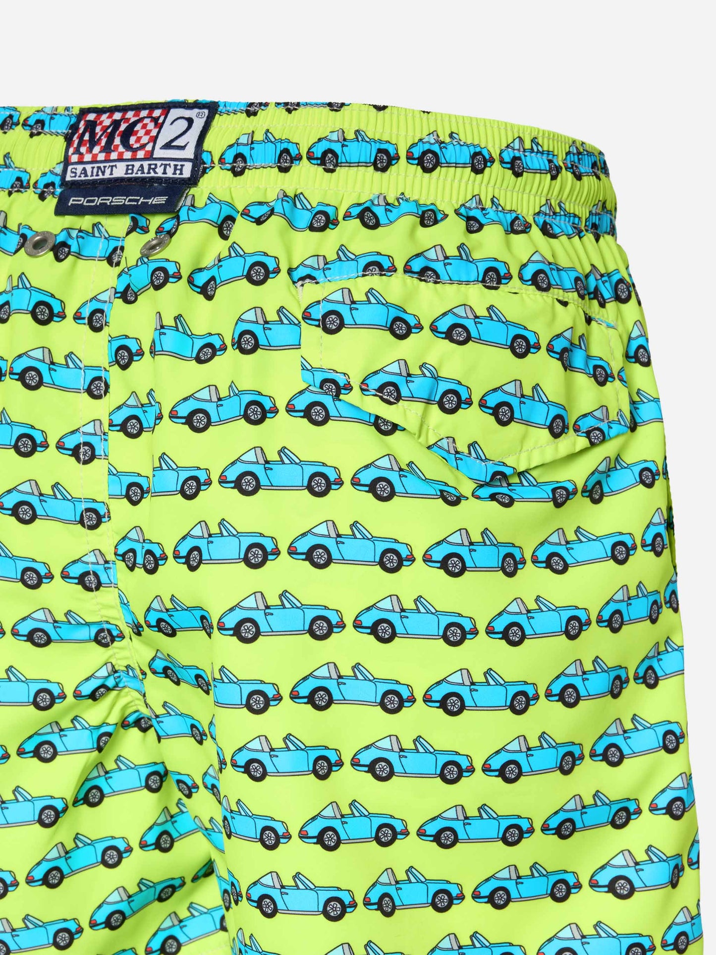 Leichte Badeshorts von Jean Lighting mit Porsche-Print | PORSCHE SPECIAL EDITION