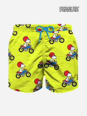 Boy swim shorts with rider Snoopy print | SNOOPY - PEANUTS™ SPECIAL EDITION