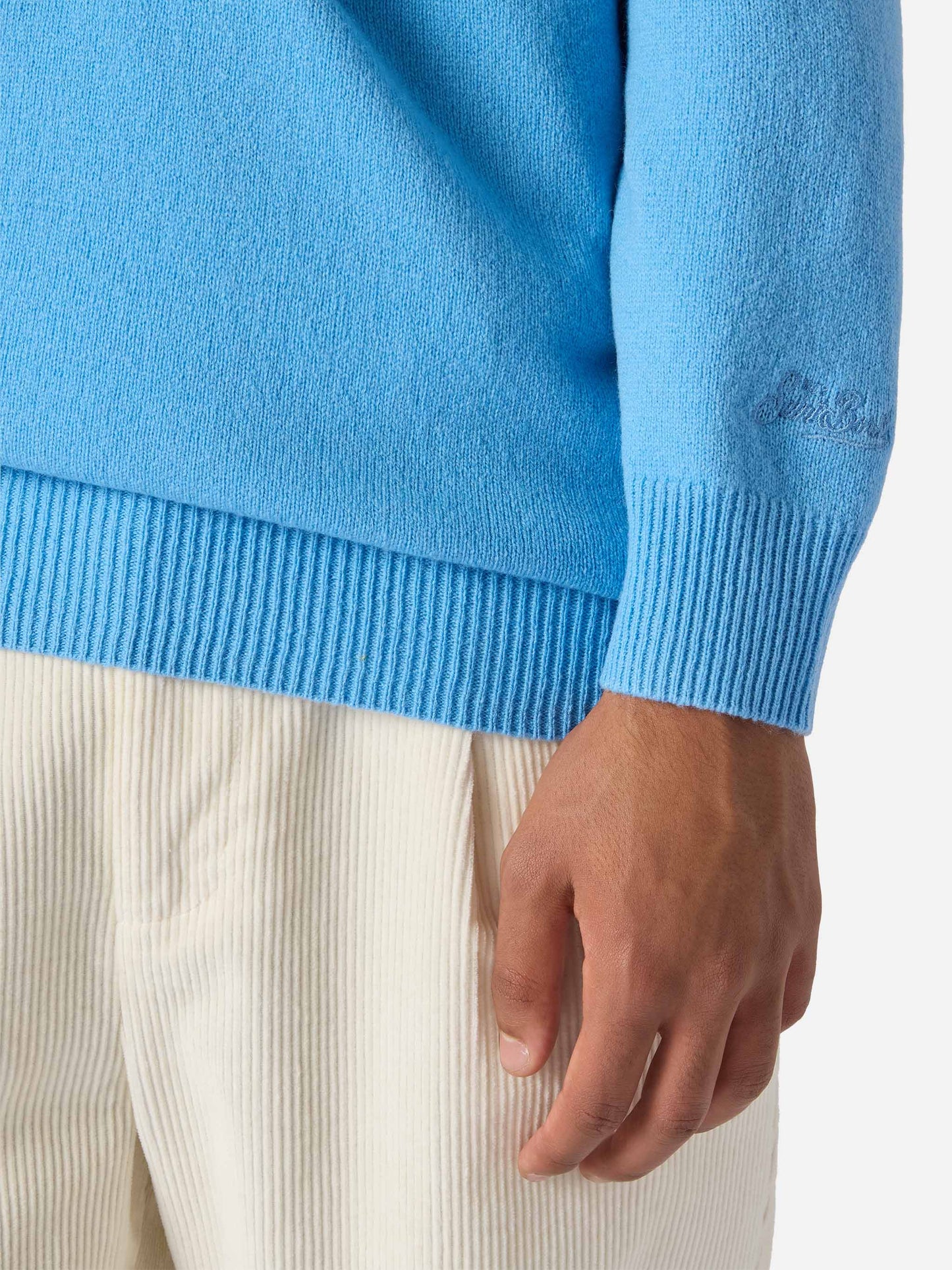 Jermyn Pullover mit halbem Reißverschluss aus 100 % Lammwolle in Puderblau