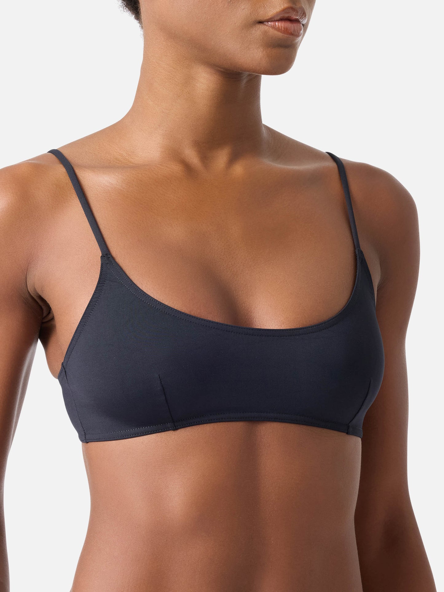 Judy Virgo schwarzes Bralette-Bikini mit Bindebändern 
