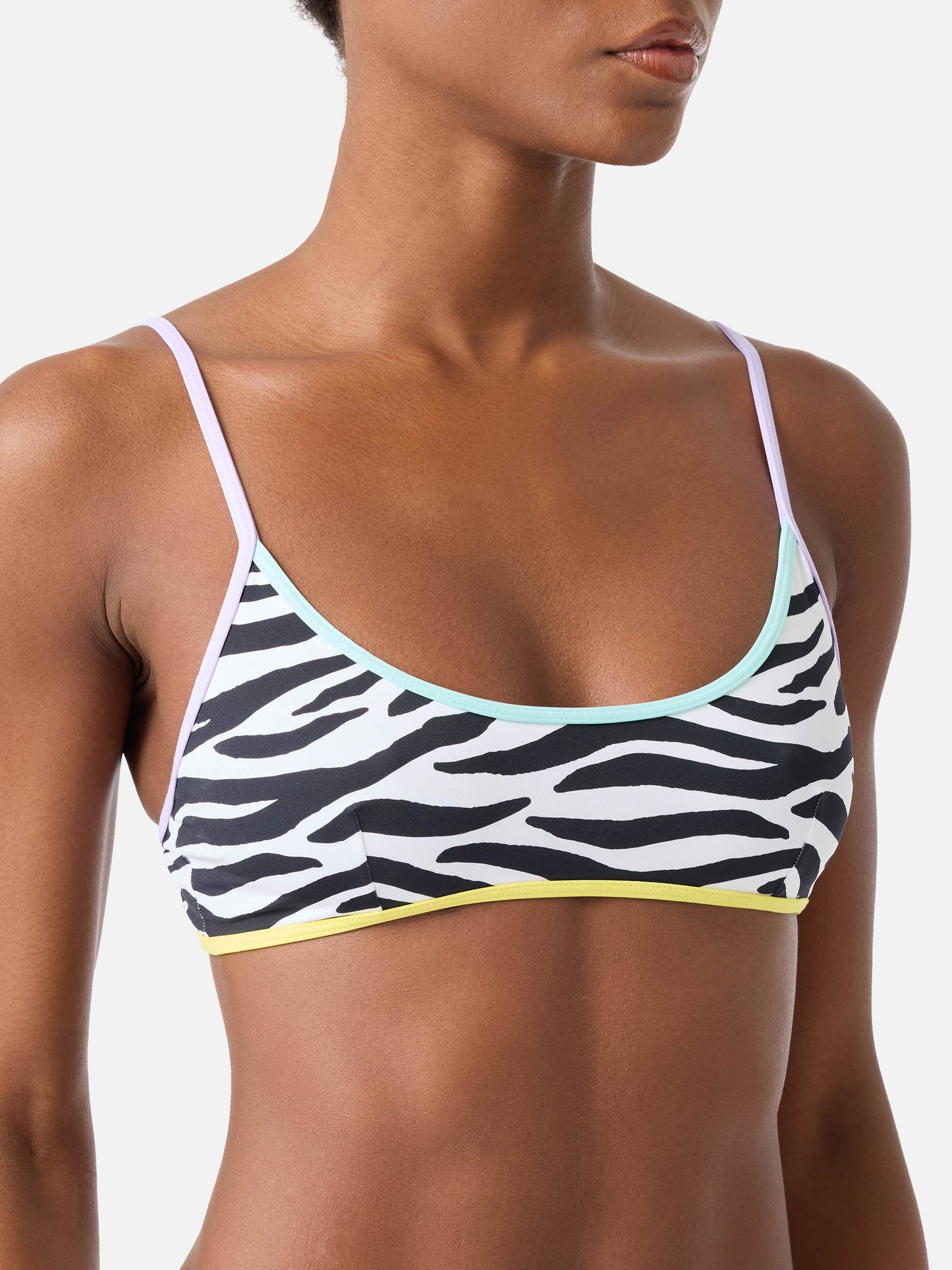Bikini bralette Judy Naomi con estampado de cebra y ribetes 