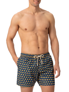 Man light fabric swim shorts with ducky print